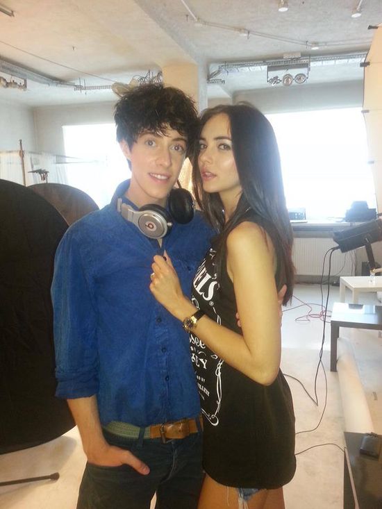 Marcela Leszczak lansuje się z Piotrem Kaszubskim?