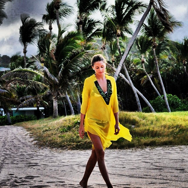 Olivia Palermo nie zdejmuje swojego wielkiego pierścionka 