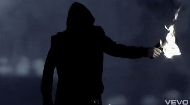 Pierwszy klip Damiana Ukeje - Bezkrólewie (VIDEO) Pierwszy klip Damiana Ukeje - Bezkrólewie (VIDEO)