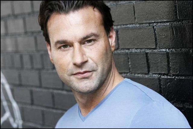 Kanye zwolnił swojego ochroniarza bo... rozmawiał z Kim! Kanye zwolnił swojego ochroniarza bo... rozmawiał z Kim!