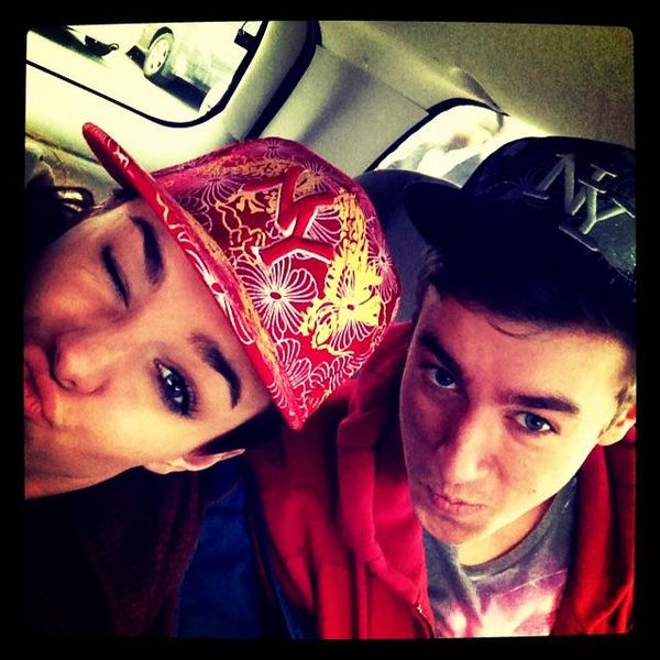 Znana wokalistka pokazała brata (FOTO)