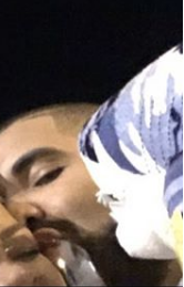 Rihanna zrobiła sobie tatuaż dla... Drake'a? (FOTO)