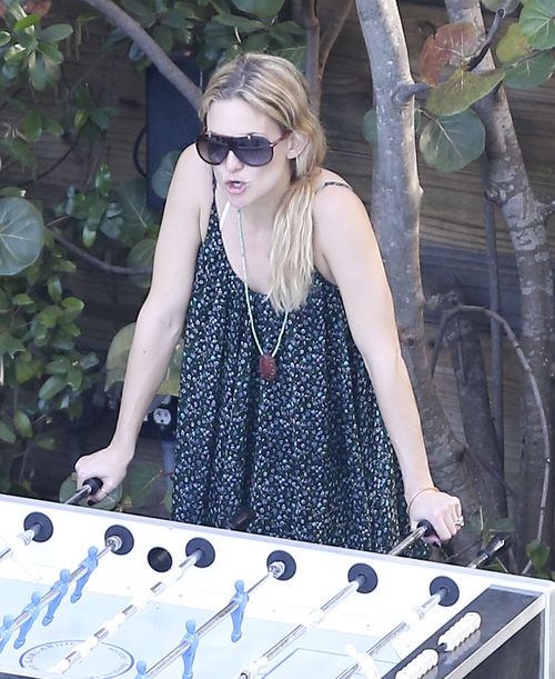 Kate Hudson z synem na wakacjach (FOTO)