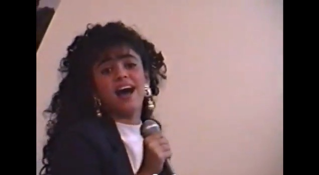 Poznajecie kim jest ta śliczna 13-latka? (FOTO) Poznajecie kim jest ta śliczna 13-latka? (FOTO)