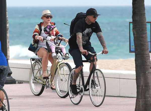 Pink z rodzinką aktywnie spędzają wolny czas (FOTO)