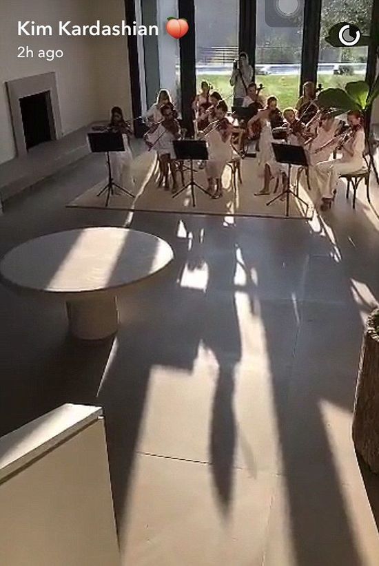 Niezwykły prezent Kanye Westa dla Kim Kardashian (SNAP)