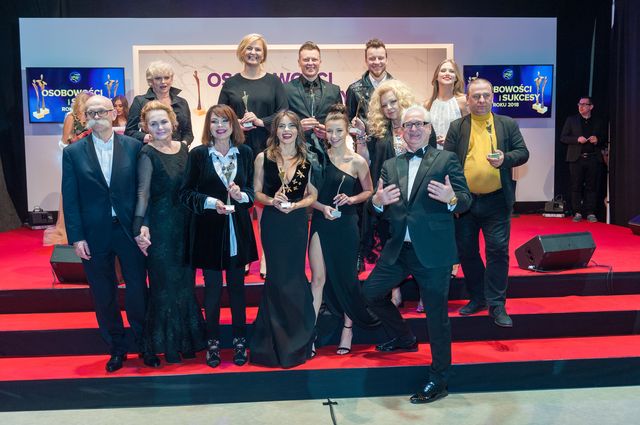 Julia Wieniawa i Beata Tadla wśród nagrodzonych stauetkami Osobowości i Sukcesy