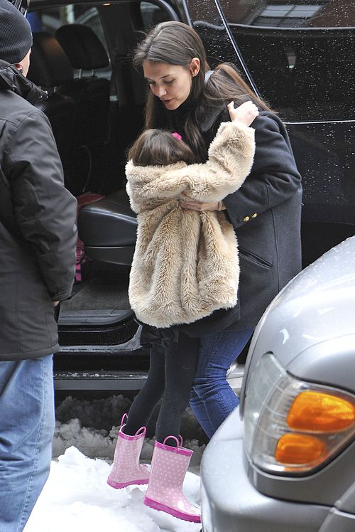 Katie Holmes jest silną kobietą (FOTO)