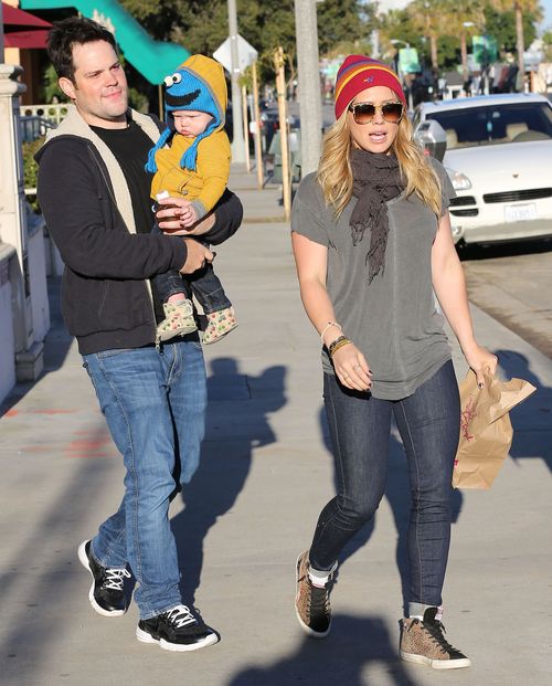 Czyj to słodki maluch ma taką zabawną czapę? (FOTO) Czyj to słodki maluch ma taką zabawną czapę? (FOTO)