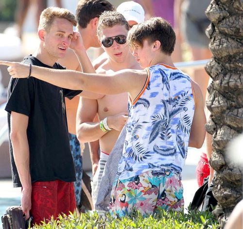 Patrick Schwarzenegger ma całkiem niezłe ciało (FOTO)