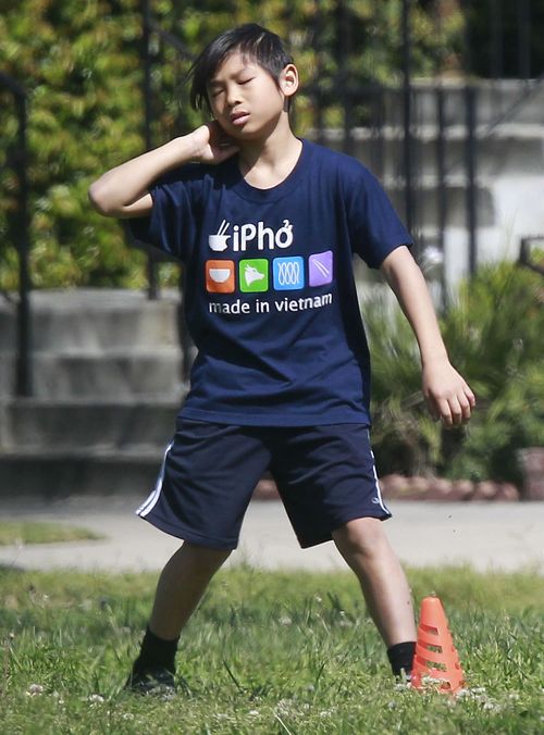 Maddox i Pax Jolie-Pitt chcą zostać piłkarzami? (FOTO)