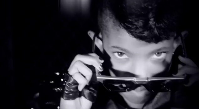 Stara maleńka Willow Smith w nowym klipie - Do It Like Me Stara maleńka Willow Smith w nowym klipie - Do It Like Me