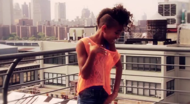 Stara maleńka Willow Smith w nowym klipie - Do It Like Me Stara maleńka Willow Smith w nowym klipie - Do It Like Me