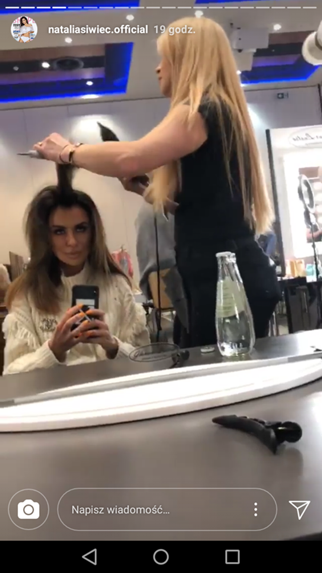 Siwiec coraz chudsza! Kryje kościste ramiona się pod wielkim swetrem (ZDJĘCIA) Siwiec coraz chudsza! Kryje kościste ramiona się pod wielkim swetrem (ZDJĘCIA)