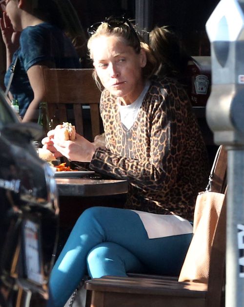 Aktorka zabrała swoje psy na lunch (FOTO)