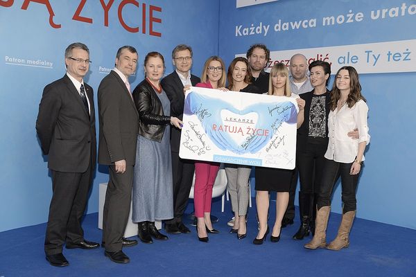 Gwiazdy serialu Lekarze w kampani Lekarze ratują życie (FOTO