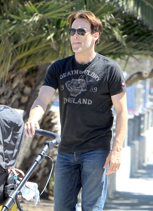 Stephan Moyer chętnie pomaga wnie unika obowiązkach (FOTO)