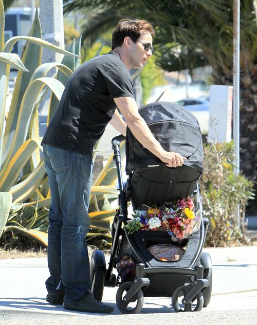 Stephan Moyer chętnie pomaga wnie unika obowiązkach (FOTO)