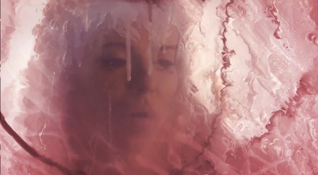 Doda jako syrena w nowym teledysku - Electrode (VIDEO)