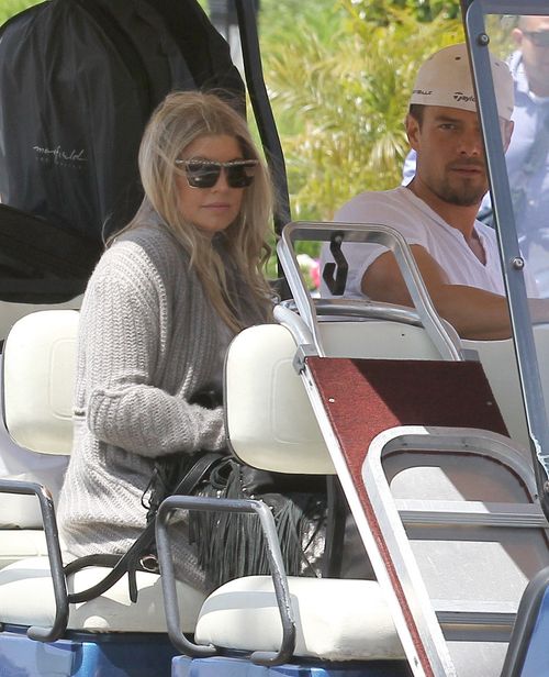 Fergie już nie udaje się ukryć ciążowego brzuszka (FOTO)