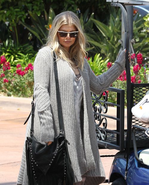 Fergie już nie udaje się ukryć ciążowego brzuszka (FOTO)