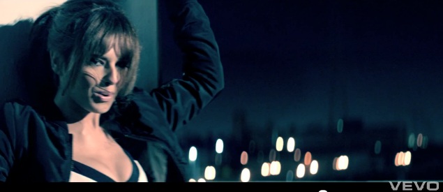 Cheryl Cole uwodzi w nowym klipie - Call My Name [VIDEO]