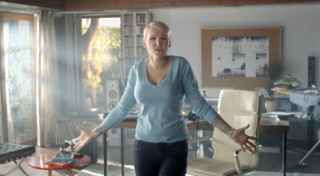 Agnieszka Chylińska wystąpiła w reklamie (VIDEO) Agnieszka Chylińska wystąpiła w reklamie (VIDEO)