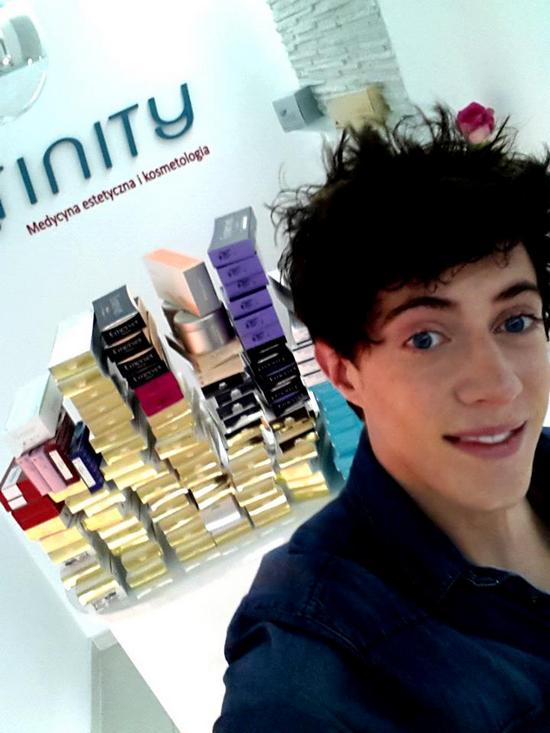 Internauci uśmiercili Piotra Kaszubskiego!