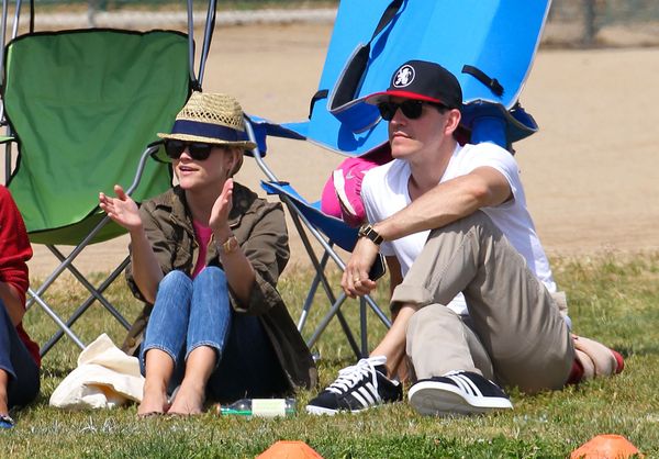 Witherspoon i Phillippe kibicują swojemu synowi (FOTO)