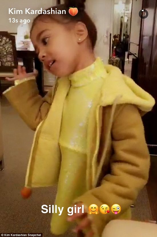 Kim Kardashian udostępniła uroczy film z North! Kanye West musi być dumny! Kim Kardashian udostępniła uroczy film z North! Kanye West musi być dumny!