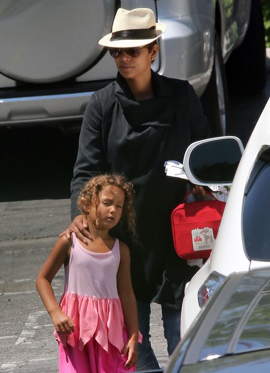 5-letnia Nahla będzie piękna jak jej mama?