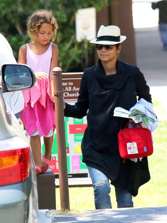 5-letnia Nahla będzie piękna jak jej mama?