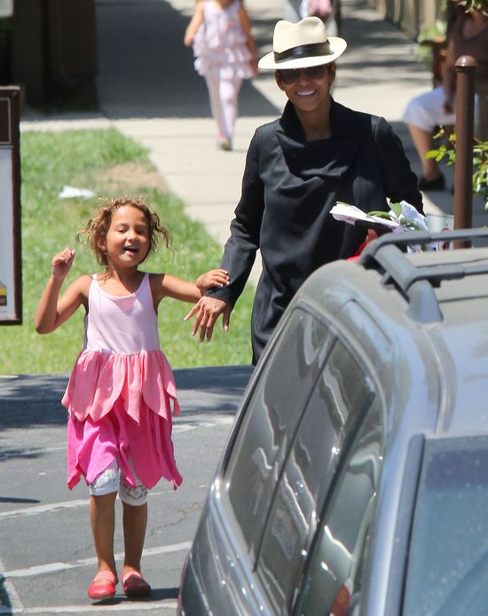 5-letnia Nahla będzie piękna jak jej mama?