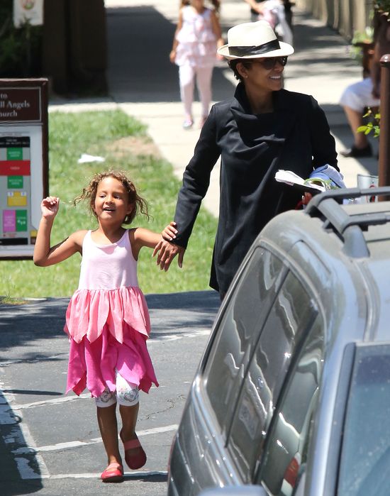 5-letnia Nahla będzie piękna jak jej mama?