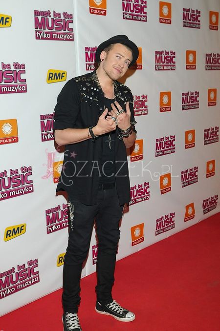 Biały i Chłopcy Kontra Basia w finale Must be the Music!