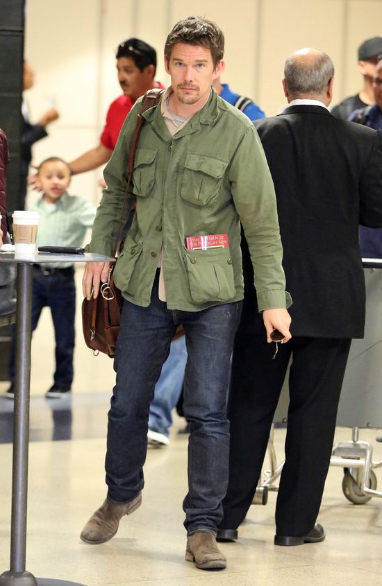 Który aktor w podróży czyta Powrót syna marnotrawnego? (FOTO