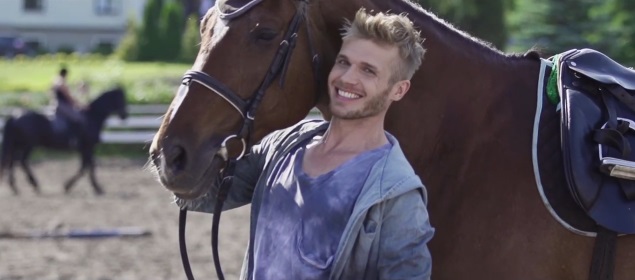 Mamy klip Sylwii Grzeszczak do piosenki Pożyczony (VIDEO)