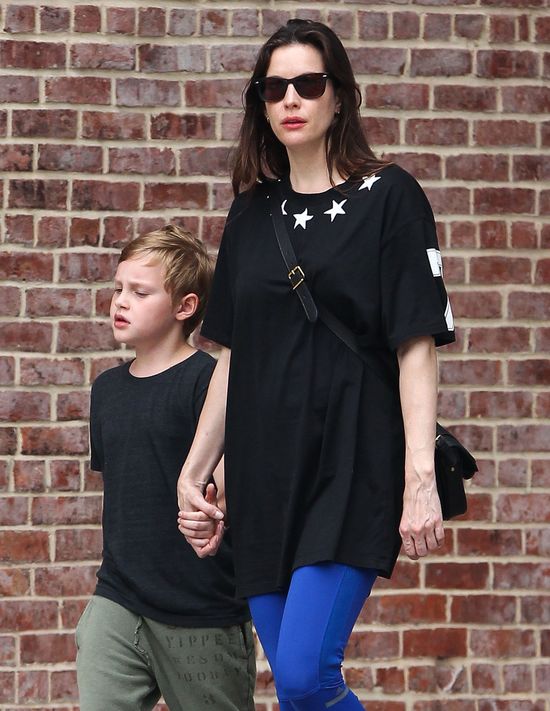 Poznajcie Milo, syna Liv Tyler (FOTO)