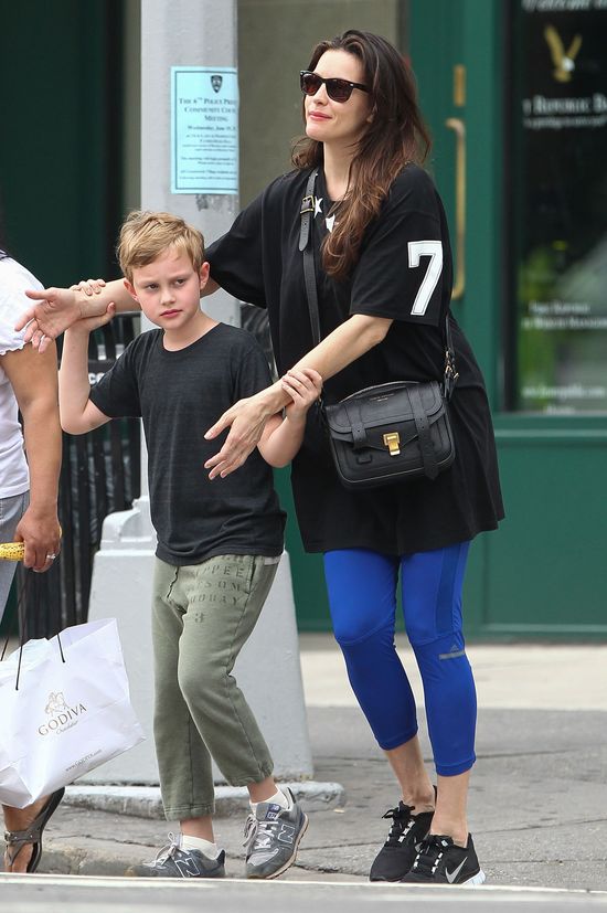 Poznajcie Milo, syna Liv Tyler (FOTO)