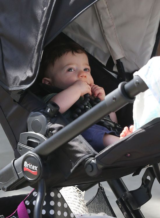 Paquin i Moyer w końcu pokazali bliźniaki (FOTO)