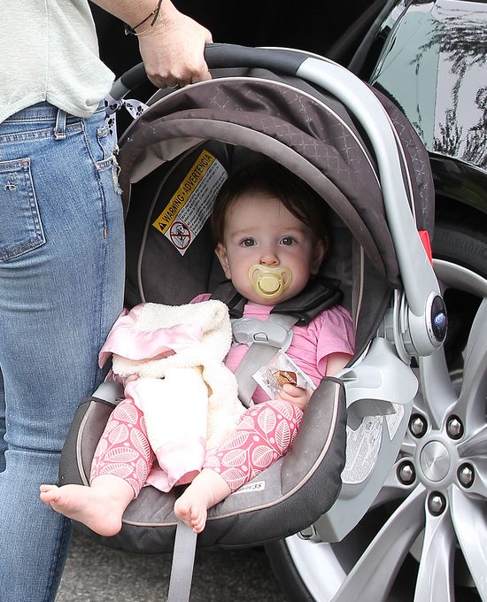 Alyson Hannigan pokazała małą córeczkę (FOTO)