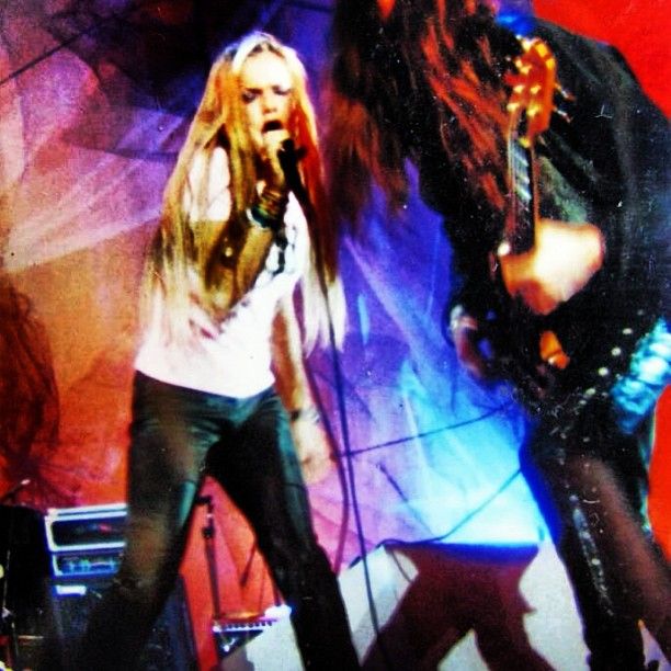 Poznajecie kto to? Miała wówczas 17 lat (FOTO) Poznajecie kto to? Miała wówczas 17 lat (FOTO)