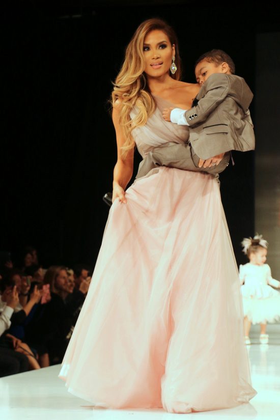 Przesuń się, Nori. Sire Jackson nadchodzi (FOTO) Przesuń się, Nori. Sire Jackson nadchodzi (FOTO)