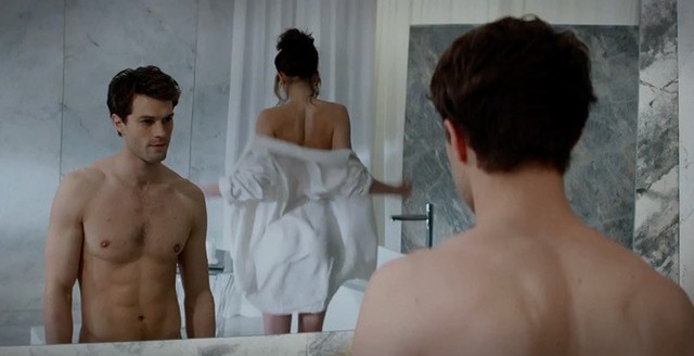 Włosy łonowe w 50 twarzach Greya (TAK!)