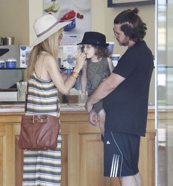 Jak ciężarna Rachel Zoe spędza swój wolny czas? (FOTO) Jak ciężarna Rachel Zoe spędza swój wolny czas? (FOTO)