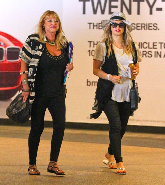 Fargie lada dzień zostanie mamą (FOTO) Fargie lada dzień zostanie mamą (FOTO)