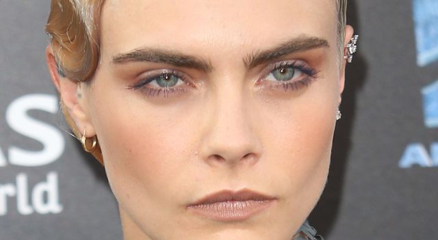 Paris Jackson na randce ze słynną modelką. Co za pocałunki!