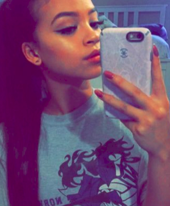 Rihanna napisała do swojej sobowtórki! Rihanna napisała do swojej sobowtórki!