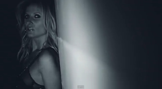 Kusząca Patrycja Markowska w scenie łóżkowej (VIDEO)