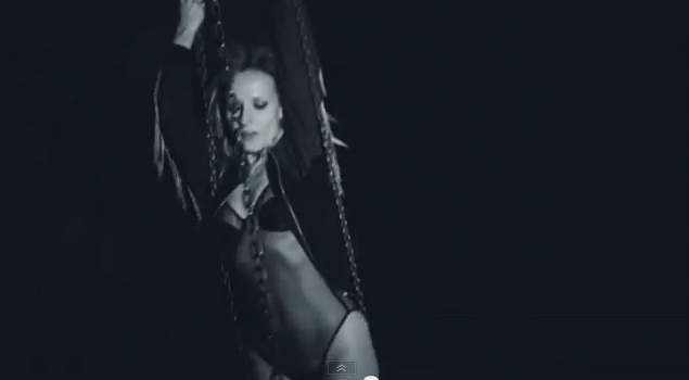 Kusząca Patrycja Markowska w scenie łóżkowej (VIDEO)